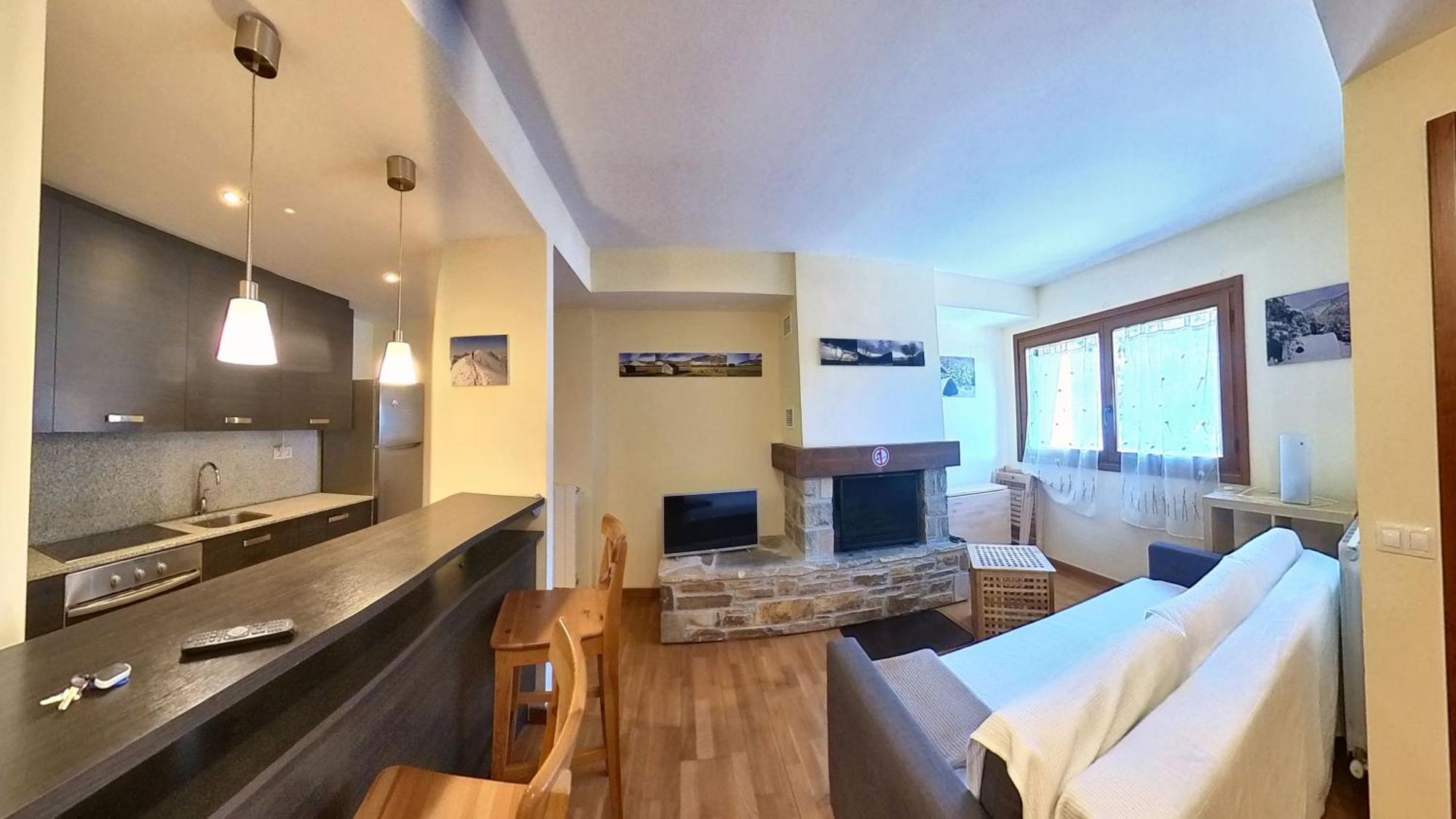 Apartment Altos De - Tucasaenlospirineos Escarrilla